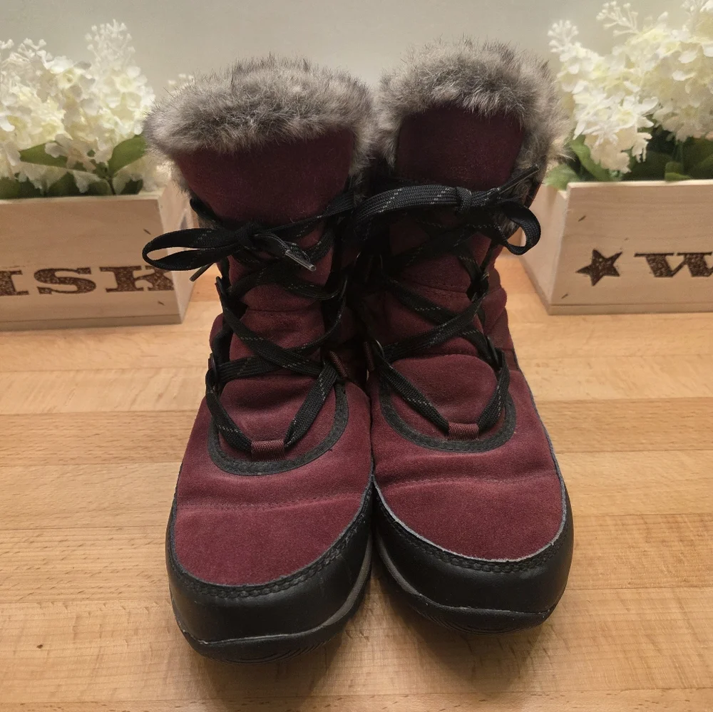 Sorel Tivoli Sport Cattail Boot Maroon Faux Fur Lined Waterproof Womens Size 9.5